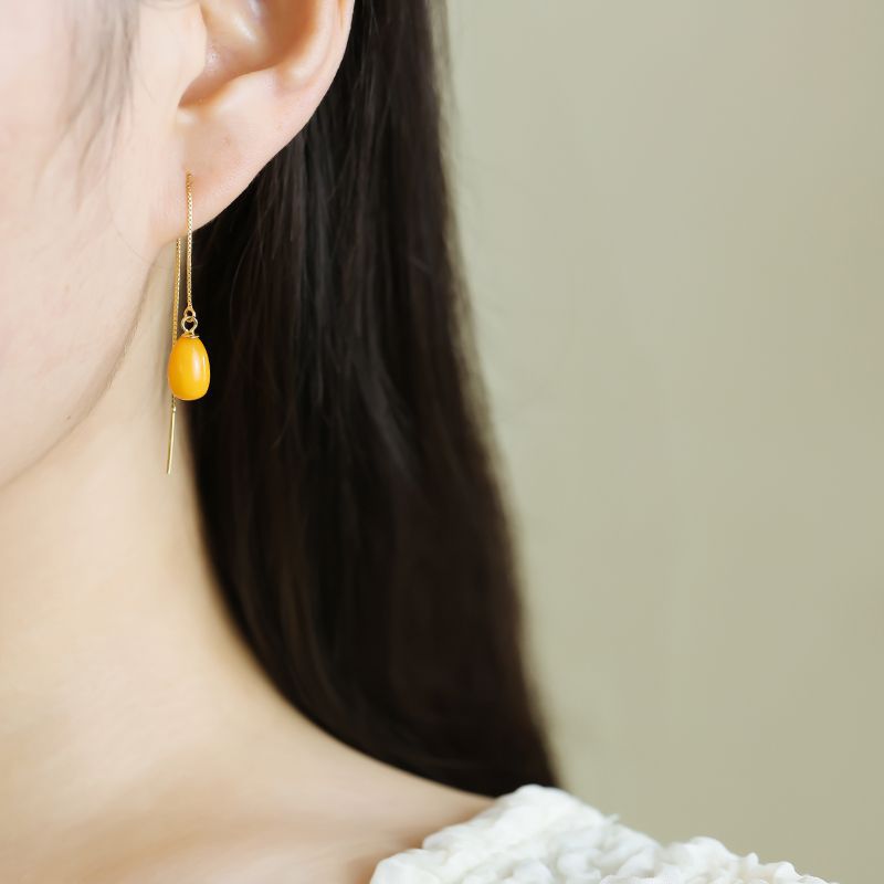 925 Sterling Silver Ear Wire Chicken Oil Yellow Beeswax Water Drop Earrings Women's Earrings Retro Style Fairy Spirit Smart High-End Earrings