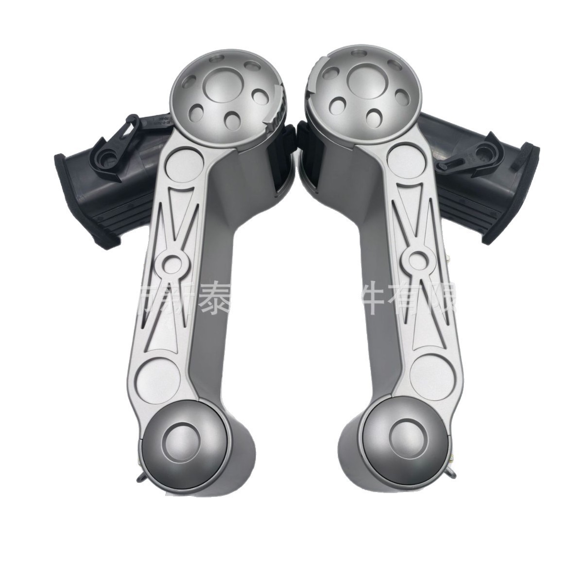 Suitable for 2007-2017 Fj Cruiser Car Dashboard Left and Right Air Conditioning Vents 55650-35080