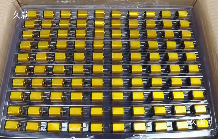 Colorful 030 Carbon Brush Motor Dc2.4V 3.2V 3.7V High Speed Racing Toy Micro Dc Motor