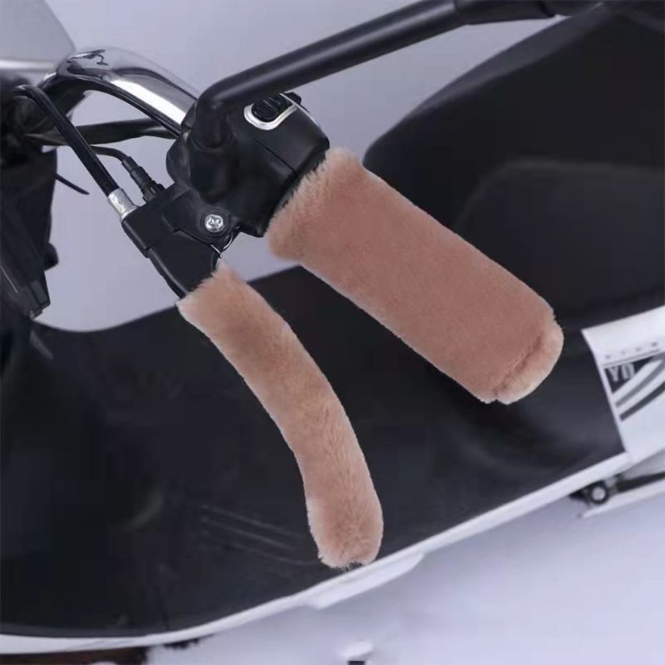 Winter Cold-proof Wind-proof Warm-keeping fleece-lined Outdoor Riding Imitation Rabbit Plush Battery Car Motorcycle Tricycle Handle Cover