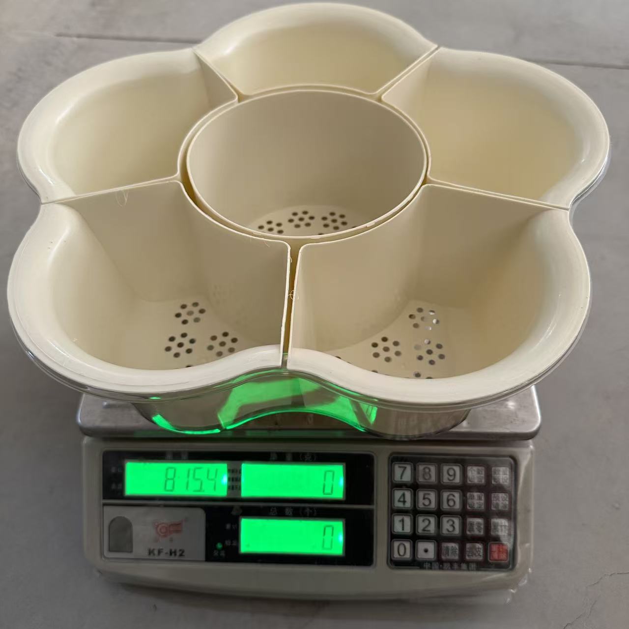 Light Luxury and Simple Rotating Hot Pot Platter for Home Use, Double-Layer Vegetable and Fruit Compartmentalized Washing and Preparation Storage Rotating Tray