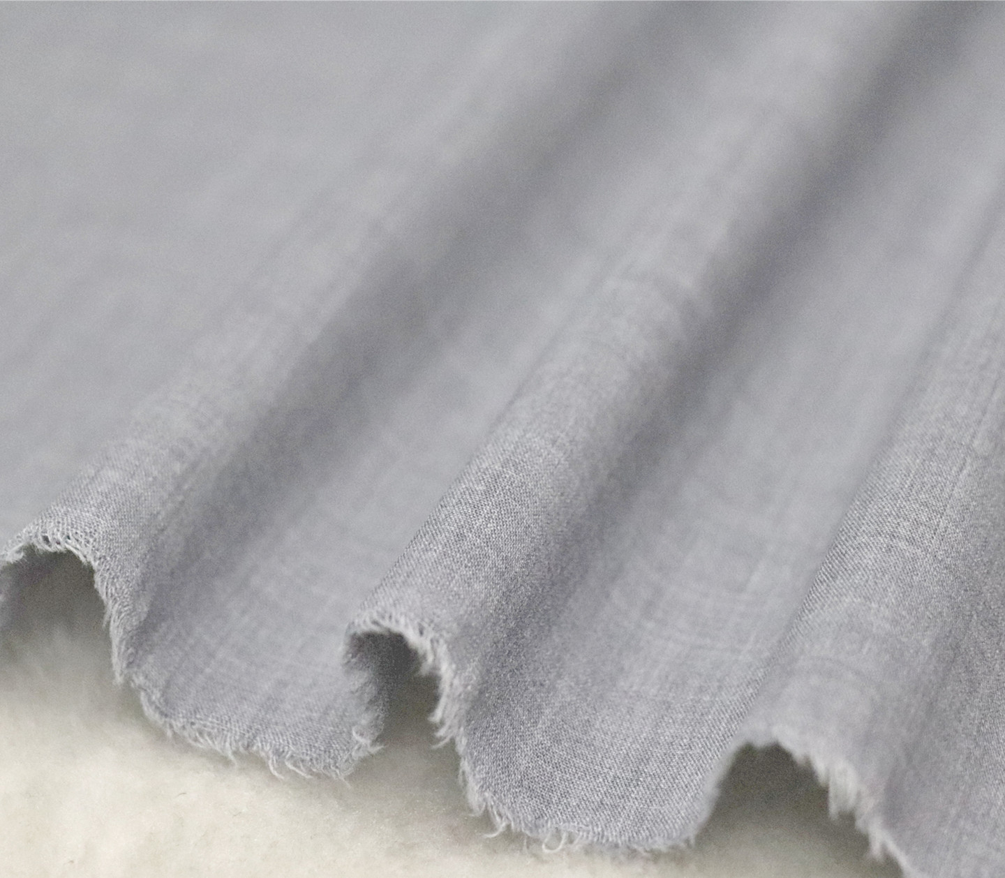 2025 New Spring and Summer Shirt Fabric 220g Dress Fabric Tr Beiji Fashion Stretch Fabric Manufacturer Wholesale