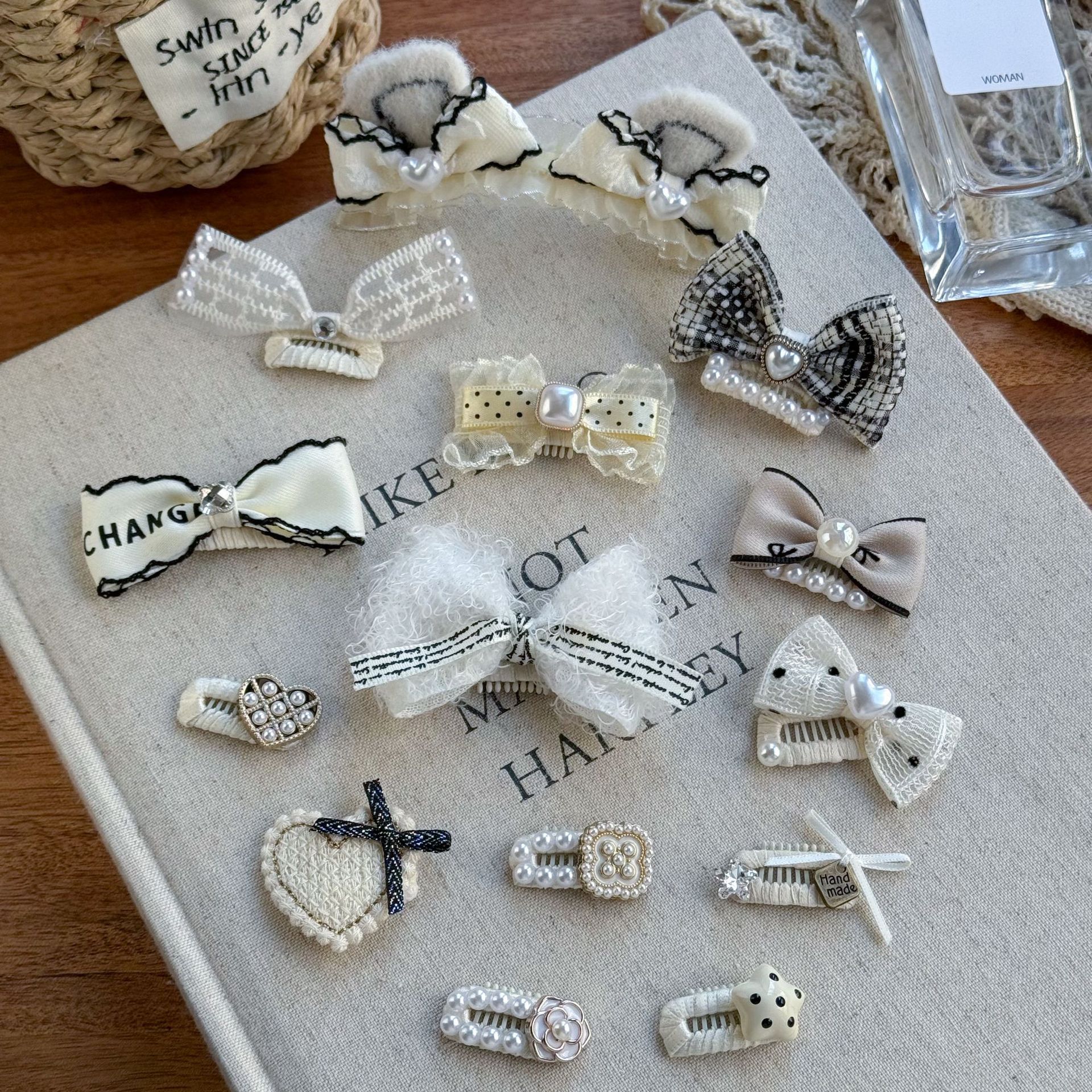 French Style Chanel Pet bb Clip Bow Hairpin Marzis Yorkshire Dog Hairpin Xi Shi Bears