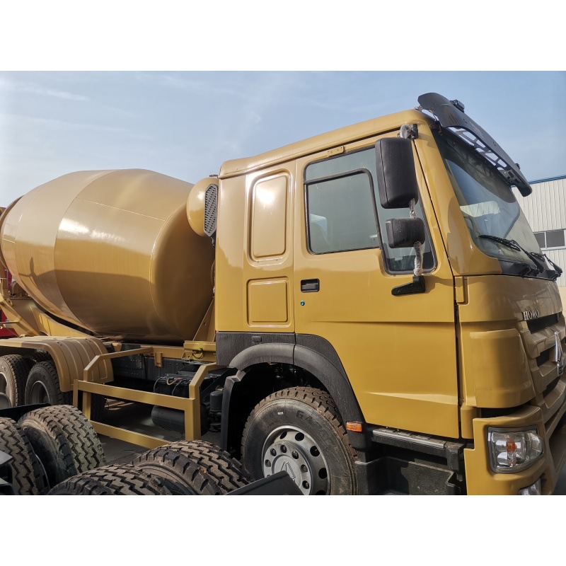 Экспорт самосвала Mercedes-Benz 12 кубов для бетона