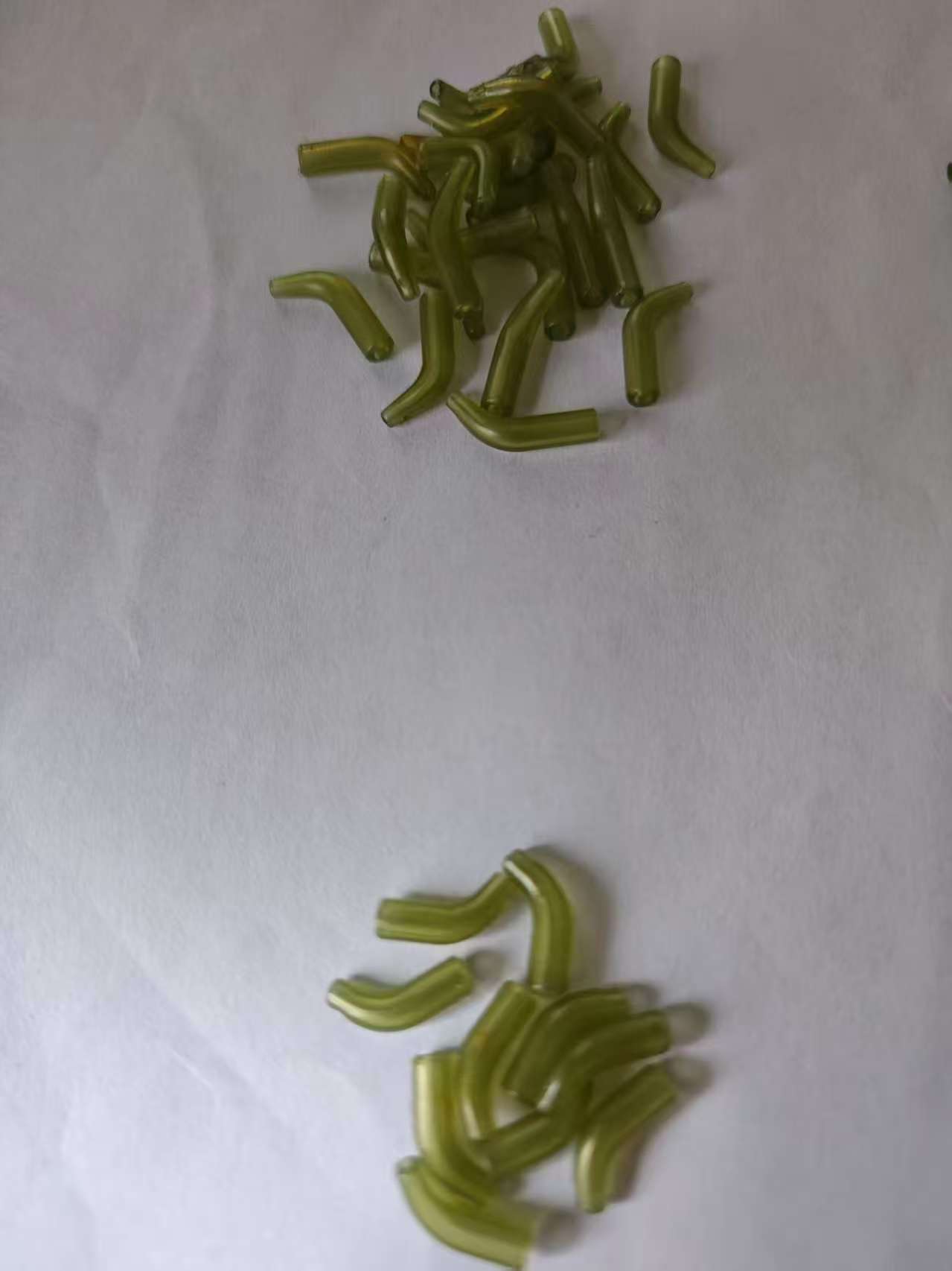 European-Style Fishing Rig Accessory Deflector, Cross-Border Hot-Selling Small Curved Tube in Dark Green