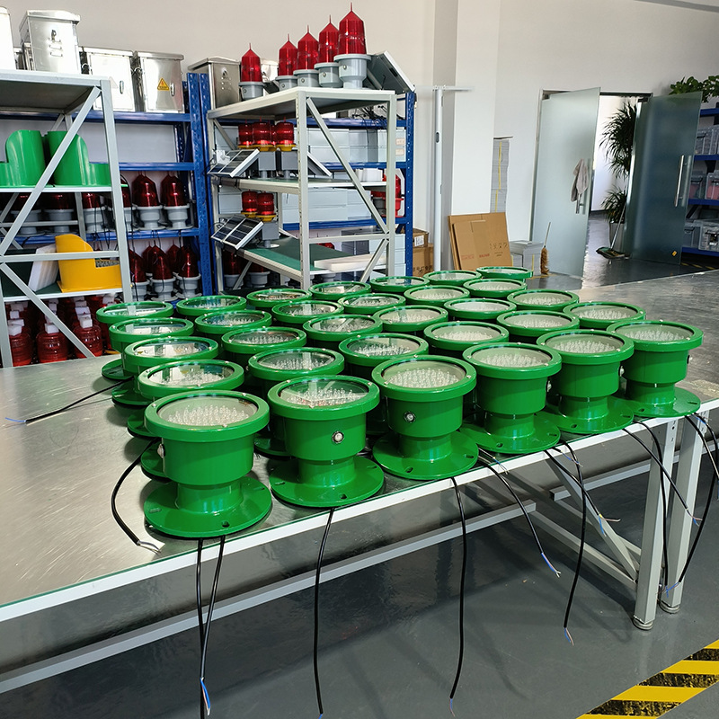 Anti-Bridge Navigation Light Solar Bridge Pier Light Ship Passage Warning Light