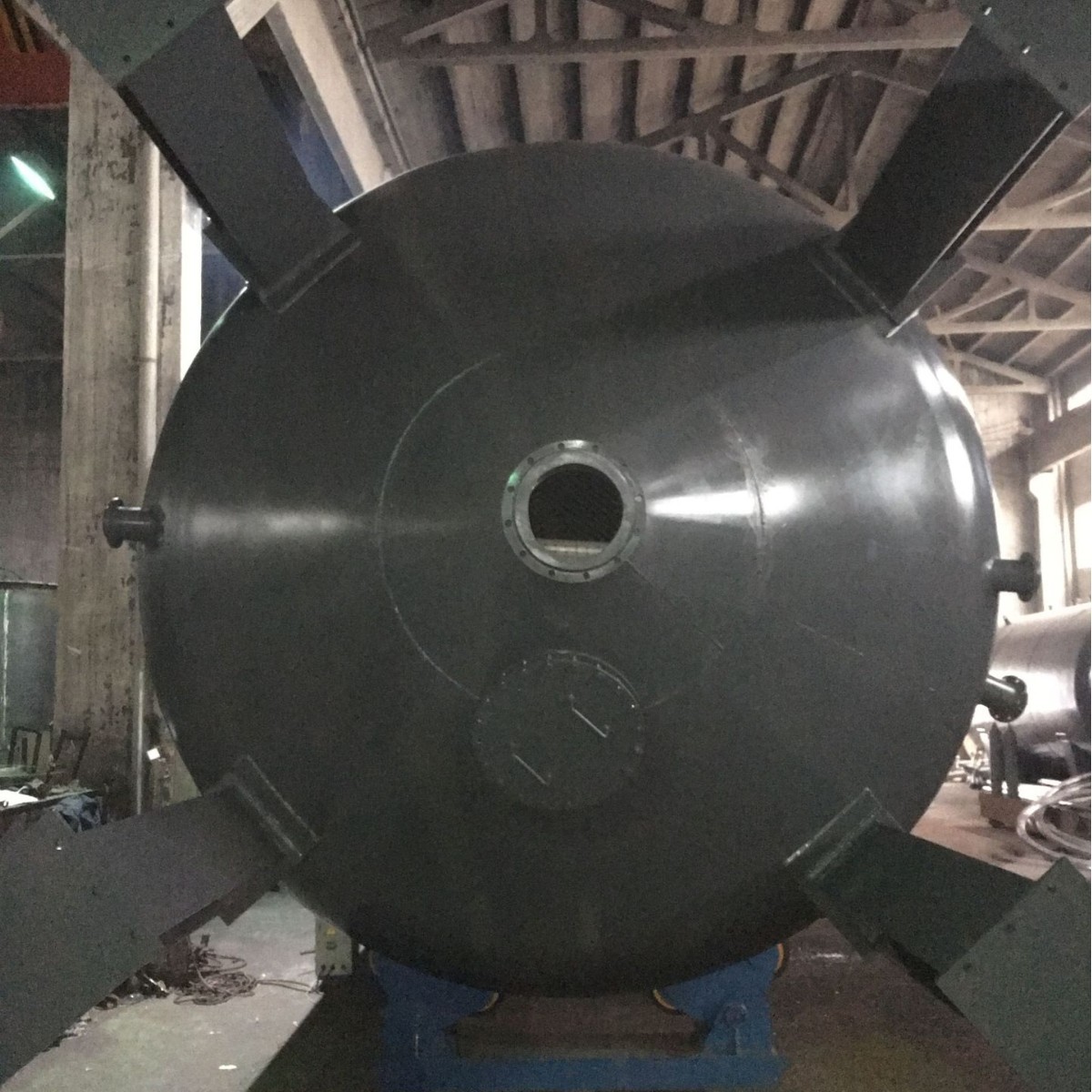 Nitric acid storage tank concentrated sulfuric acid storage tank hydrochloric acid tank lined with plastic steel lining PE chemical anti-corrosion vertical horizontal hydrofluoric acid