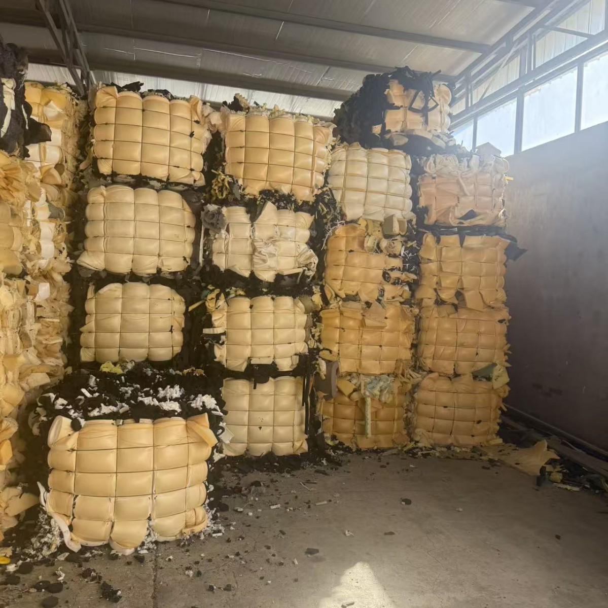 Large Supply of Waste Sponge Scraps, Leftover Padding, Mixed Color Sponge Scraps, Sofa Furniture Packing Foam