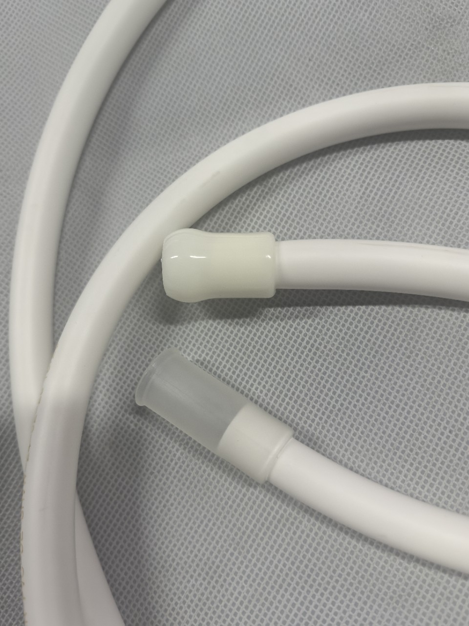 Suitable for Santana Jetta Golf Xinrui Lavida Sunroof Drain Pipe 5g0877228 12D877203A