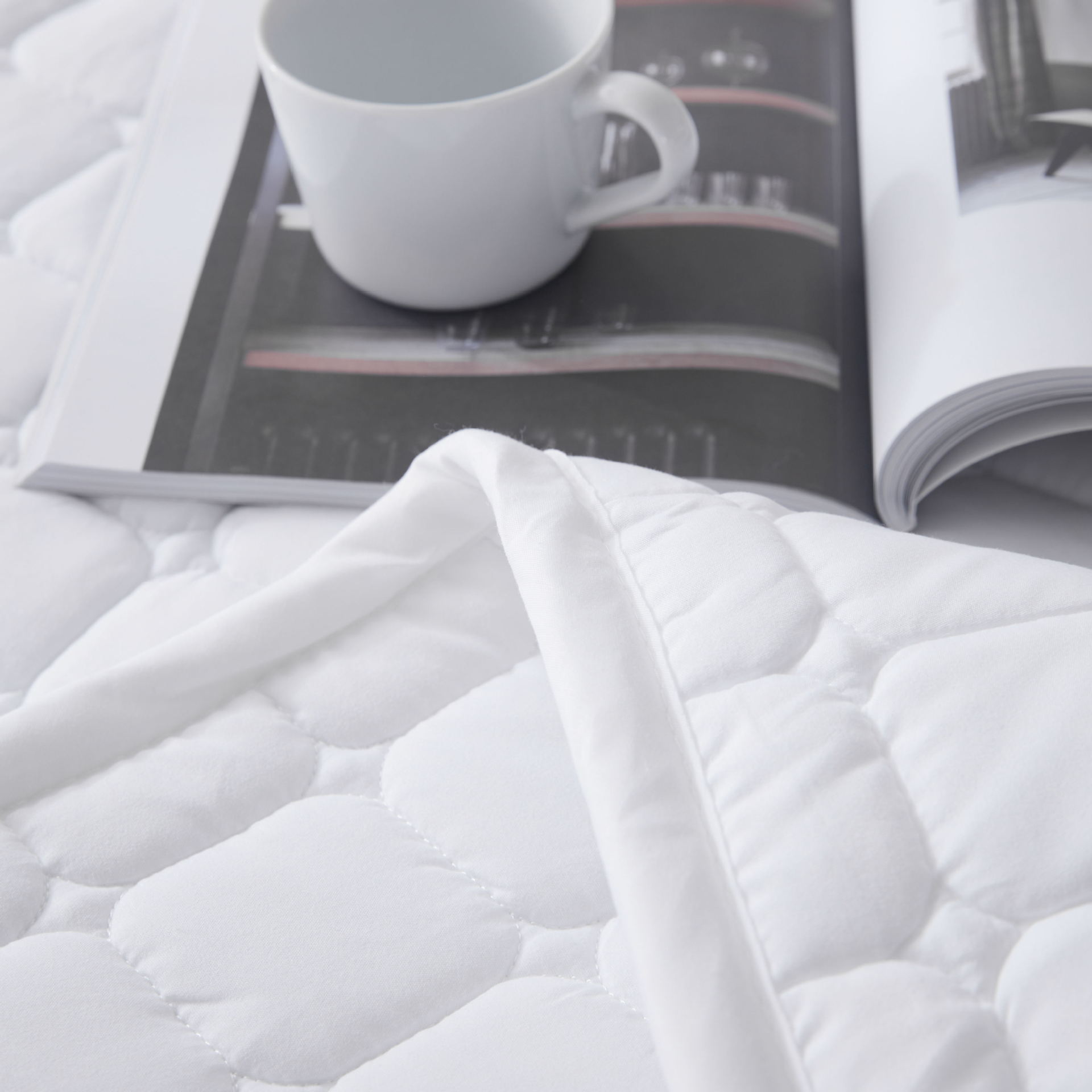 Hotel Protection Mat, Hotel Comfort Mat, Bedding, B&B Mattress Mat, Hotel Linen Cleaning Mat, Protective Mat