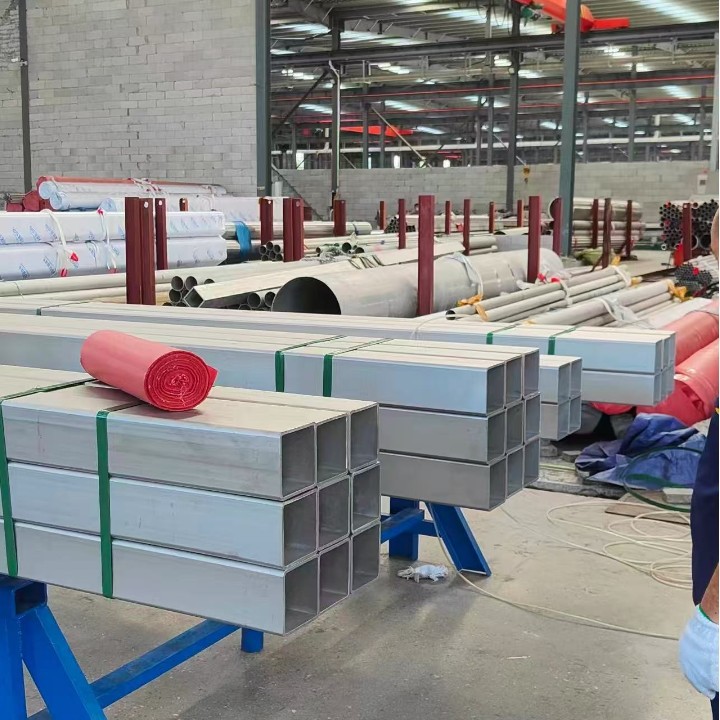 304/316L Stainless Steel Thick Wall Square Bright Stainless Steel Square Tube Brushed Decorative Round Tube in Stock