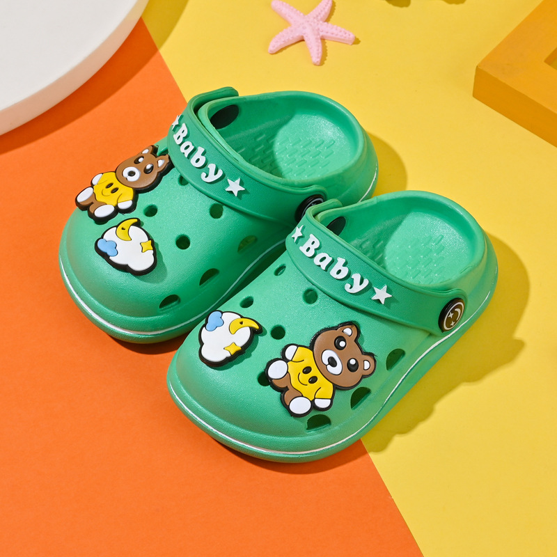 Cross-border supply bear children's hole shoes children's shoes wholesale casual baotou cartoon soft bottom anti-slip heel sandals
