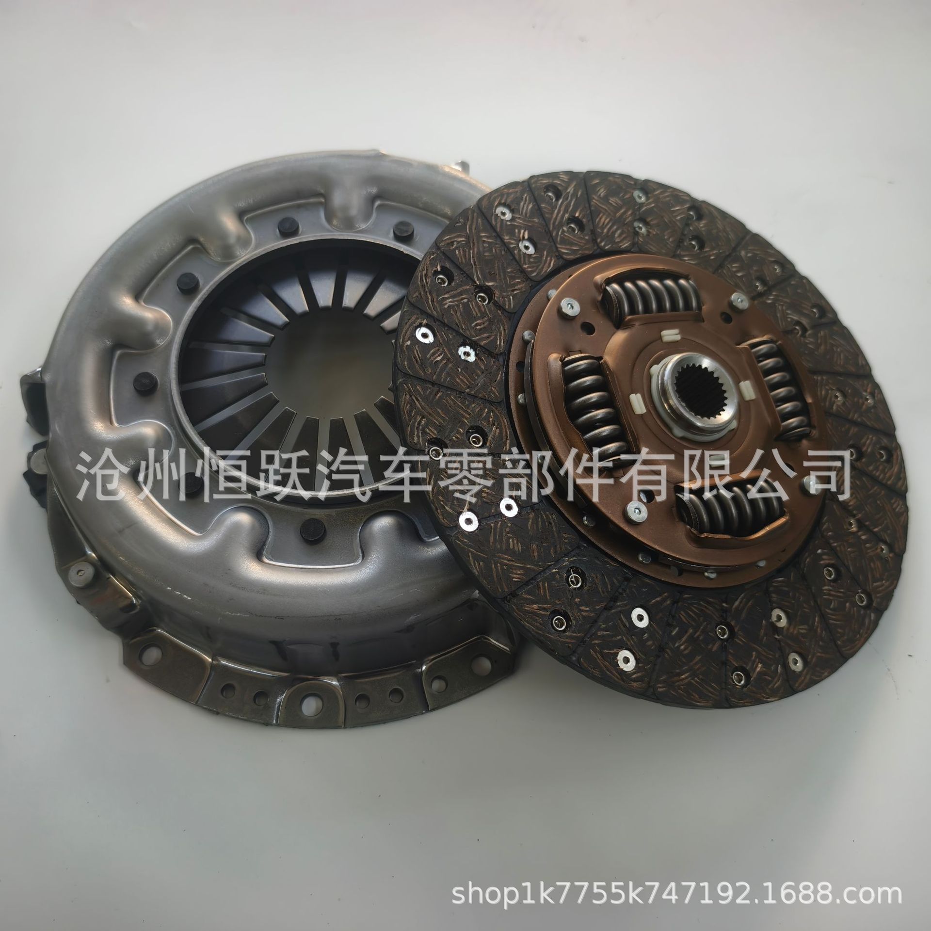 Clutch Pressure Plate Adc43167 2301A021 J2205048 Is Suitable for Jmc Jx493 Truck Accessories