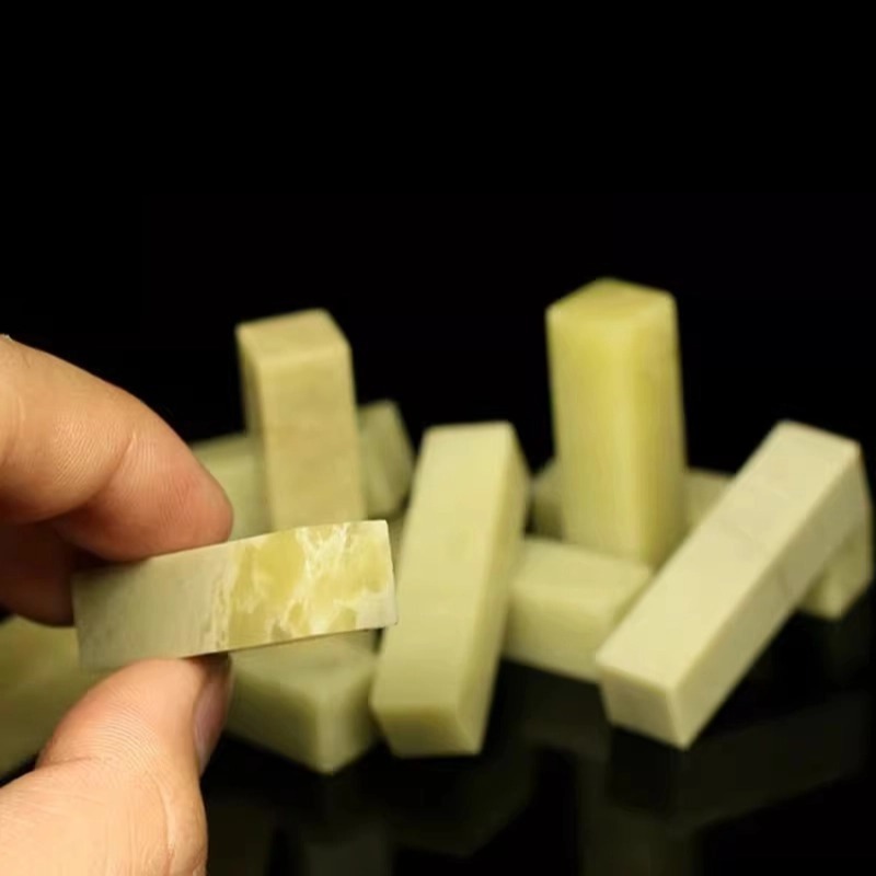 Qingtian stone seal 1*1*5CM stone seal material seal stone stone carving stone seal material a generation of hair