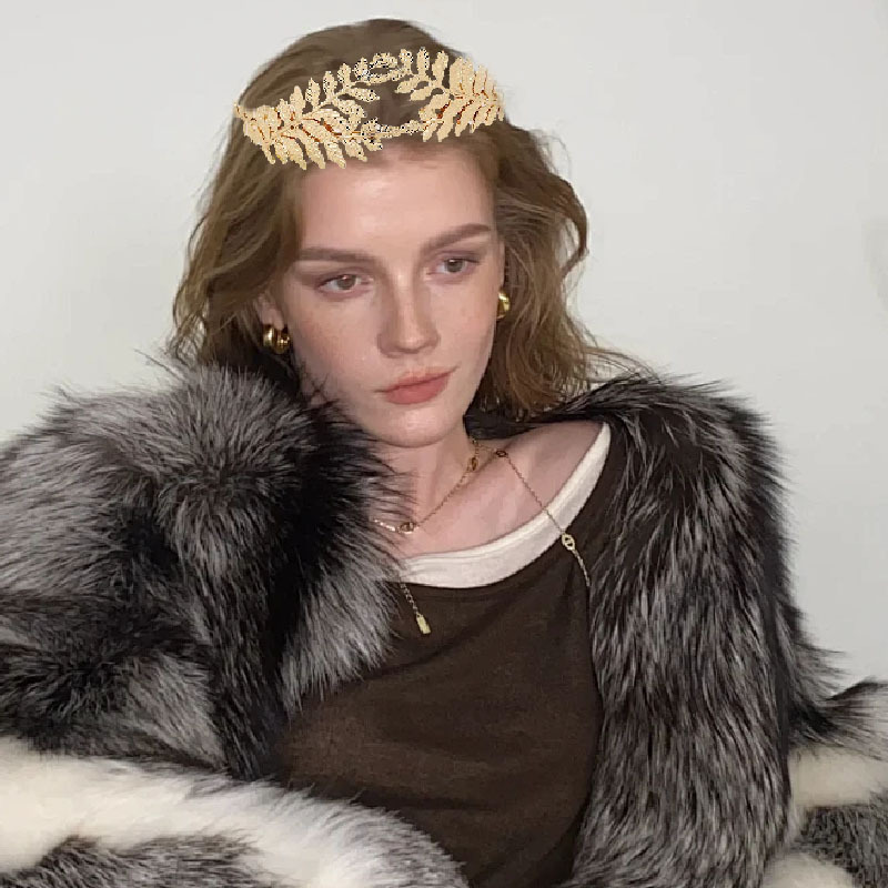Baroque Golden Leaf Crown Headdress European and American Golden Leaf Headdress Hair Accessories Metal Mori Girl Personalized Hair Crown