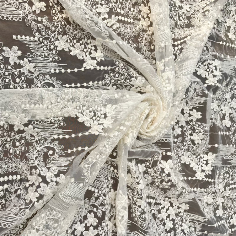 Autumn and winter new white water soluble cotton mesh embroidery fabric wholesale children's clothing dress cotton lace embroidery fabric