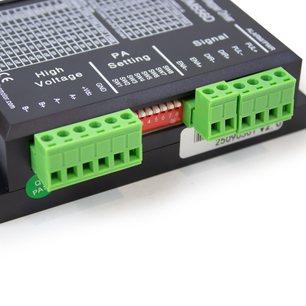 Factory Direct Sales Em556D Motor Stepper Driver Current 5.6A Suitable for 57/86 Stepper Motors Brand New