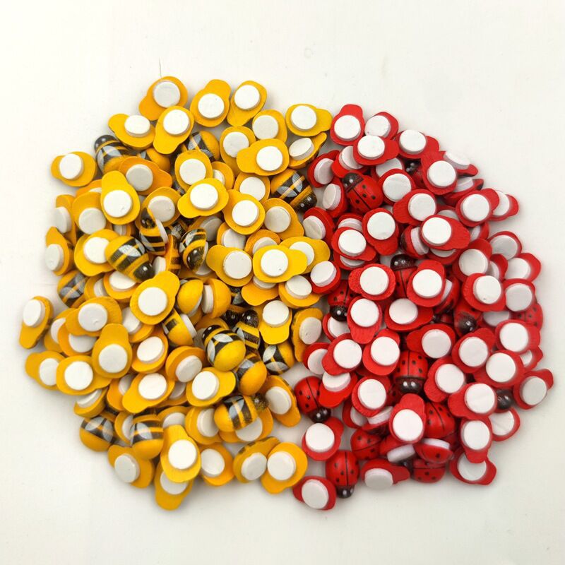 Multi-Specification Mini Ladybug Micro Landscape Mini Ladybug Pastoral Wooden Beetle Back with Double-Sided Tape