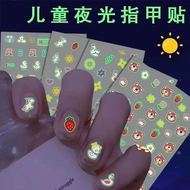 Luminous Kidsren's Nail Stickers Little Girl Safe Luminous Cute Environmentally Friendly Waterproof Princess Toy Cartoon Nail Art Stickers