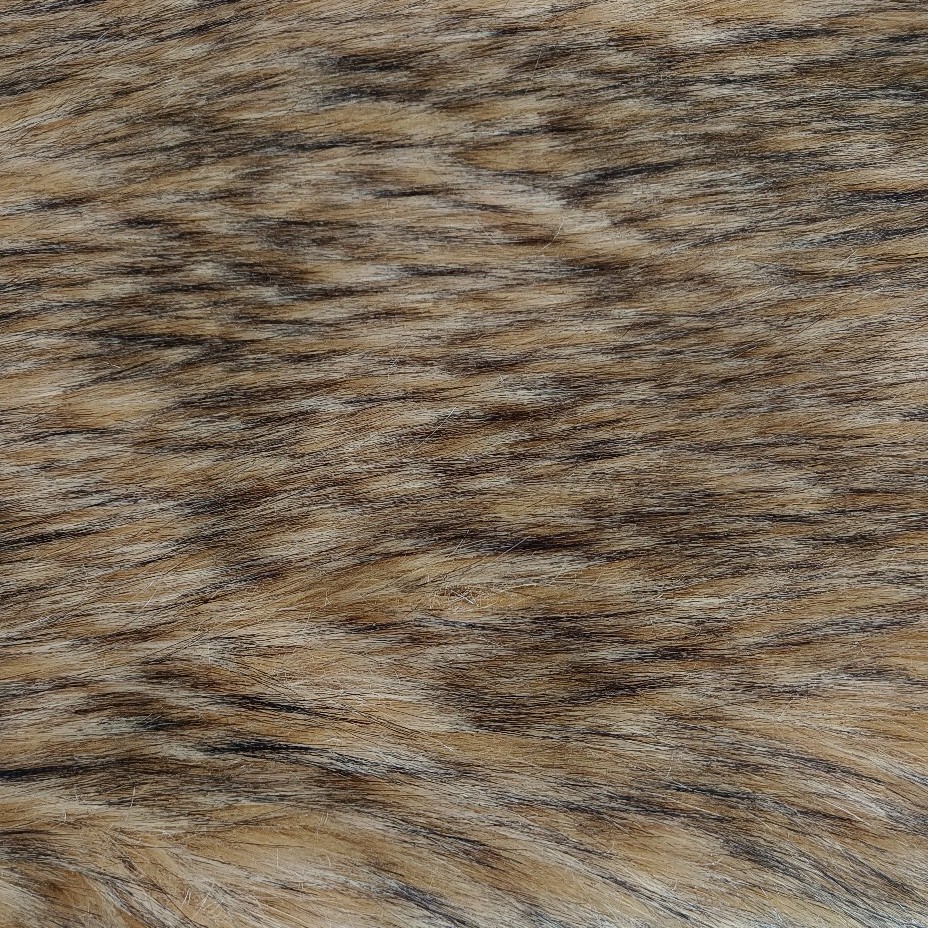 Плюшевая фабрика имеет готовый запас длинного коричневого меха енота, натуральный желтый цвет, бесплатный образец меха