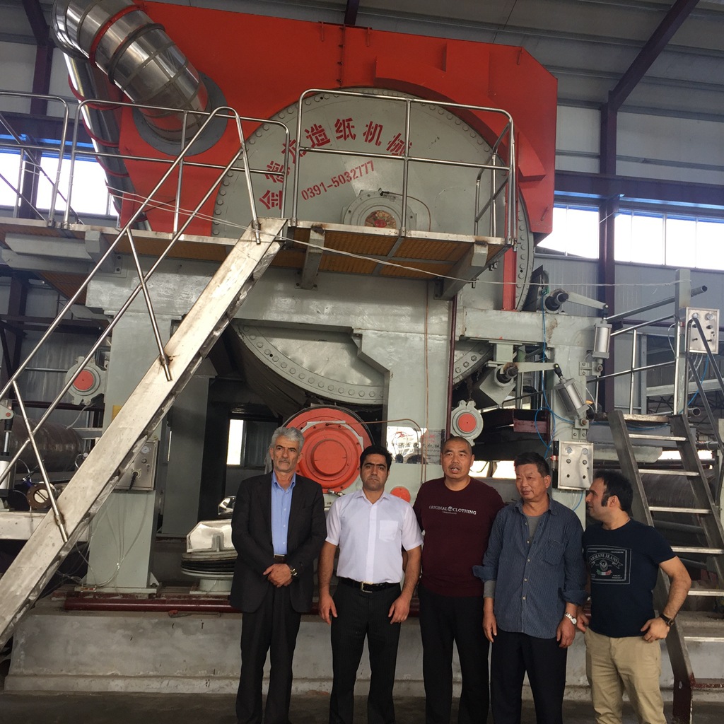 Настраиваемая полностью автоматическая машина для производства туалетной бумаги 3200 мм, оборудование для переработки и повторного использования вторичной бумаги с стабильным выходом бумаги