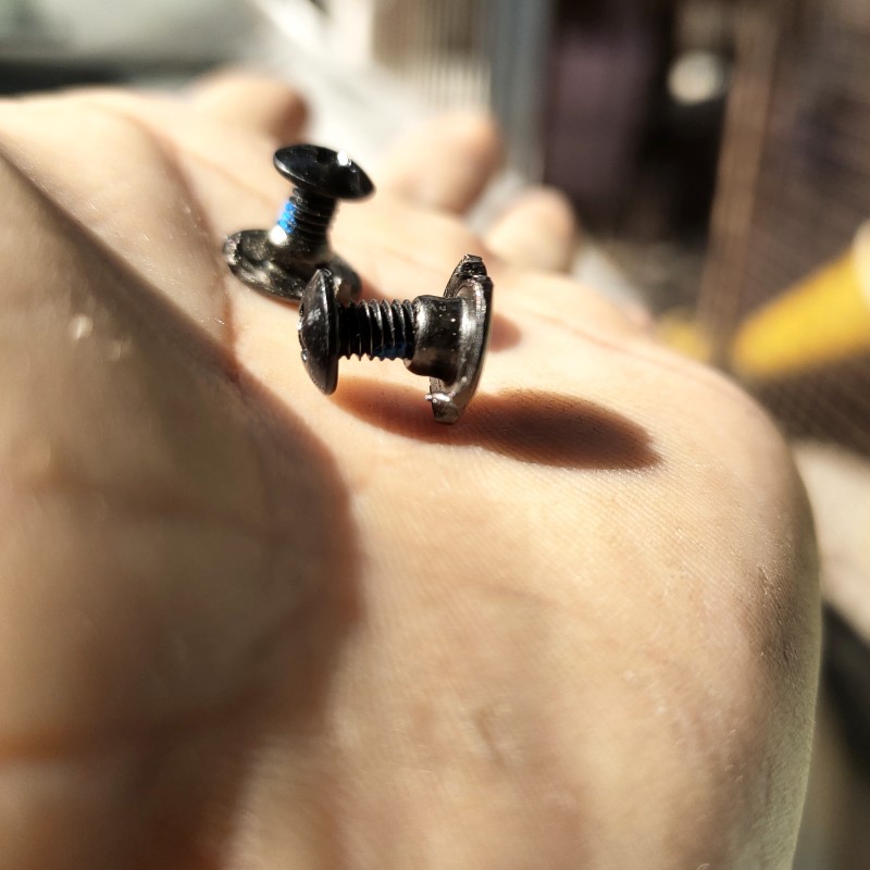 Roller Skate Shoe Buckle Strap Anti-Wear Pad Quick Repair Fixing Screw Accessories Children's Roller Skate Buckle