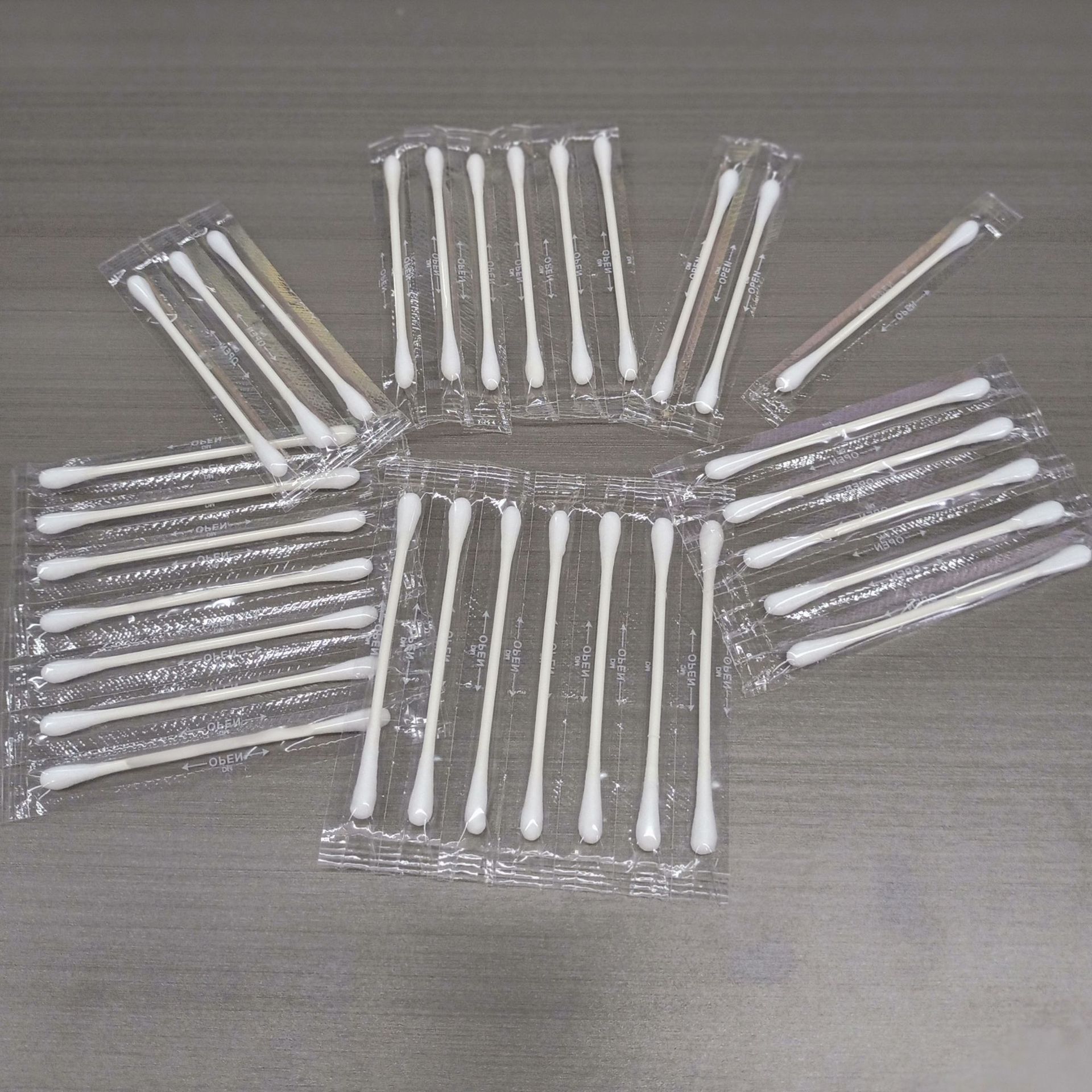 Small moxa broken row bulk single independent packaging cotton swab disposable double round head cleaning care hotel cotton swab wholesale