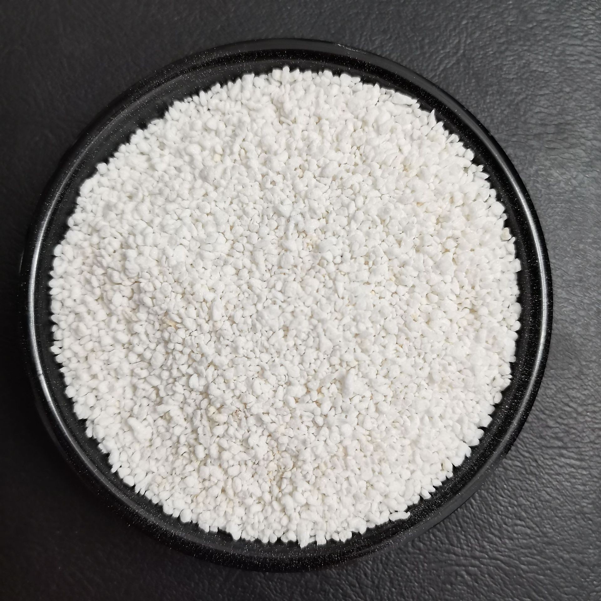 1-3mm Perlite Roof Insulation Material Pearlescent Sand Lightweight Cement Board Perlite Horticultural Expanded Perlite