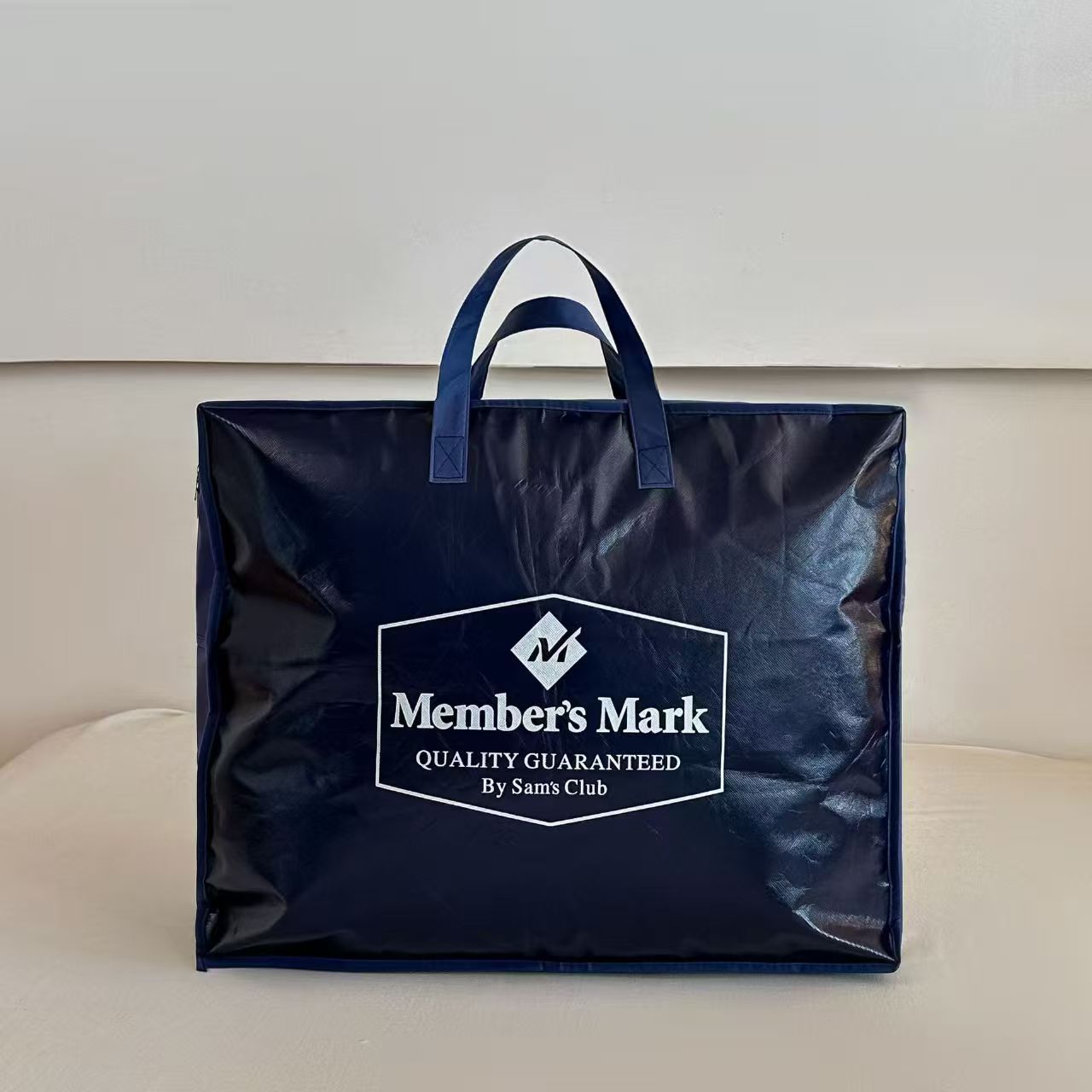 Sam's Same Style Mulberry Silk Quilt for Spring, Autumn, and Winter; Silk Cotton Quilt for All Seasons; Sam's Silk Quilt Gift Group Purchase