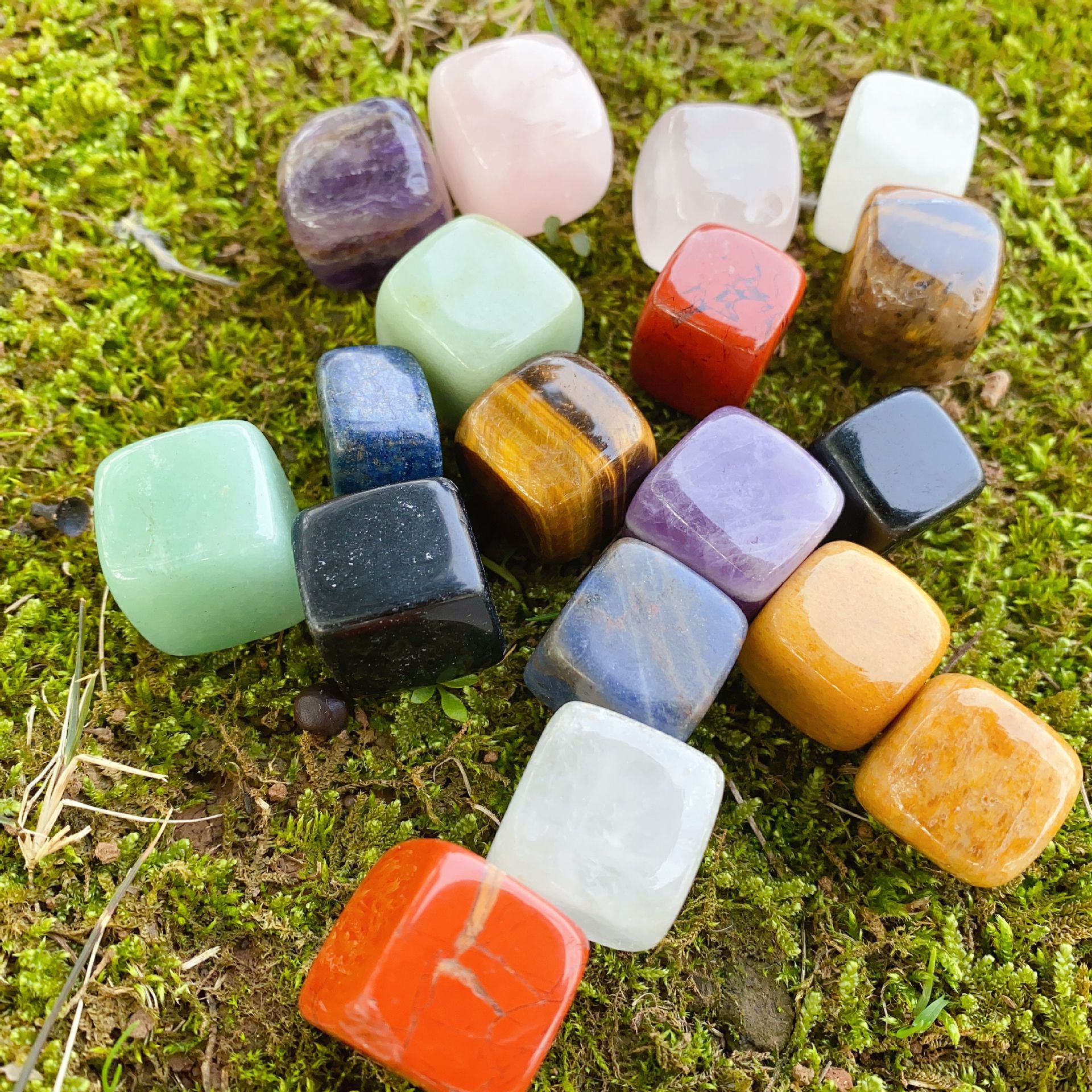Natural Crystal Seven Color Stone Square Stone Polished Crystal Agate Sugar Small Ornaments Cross-border Supply