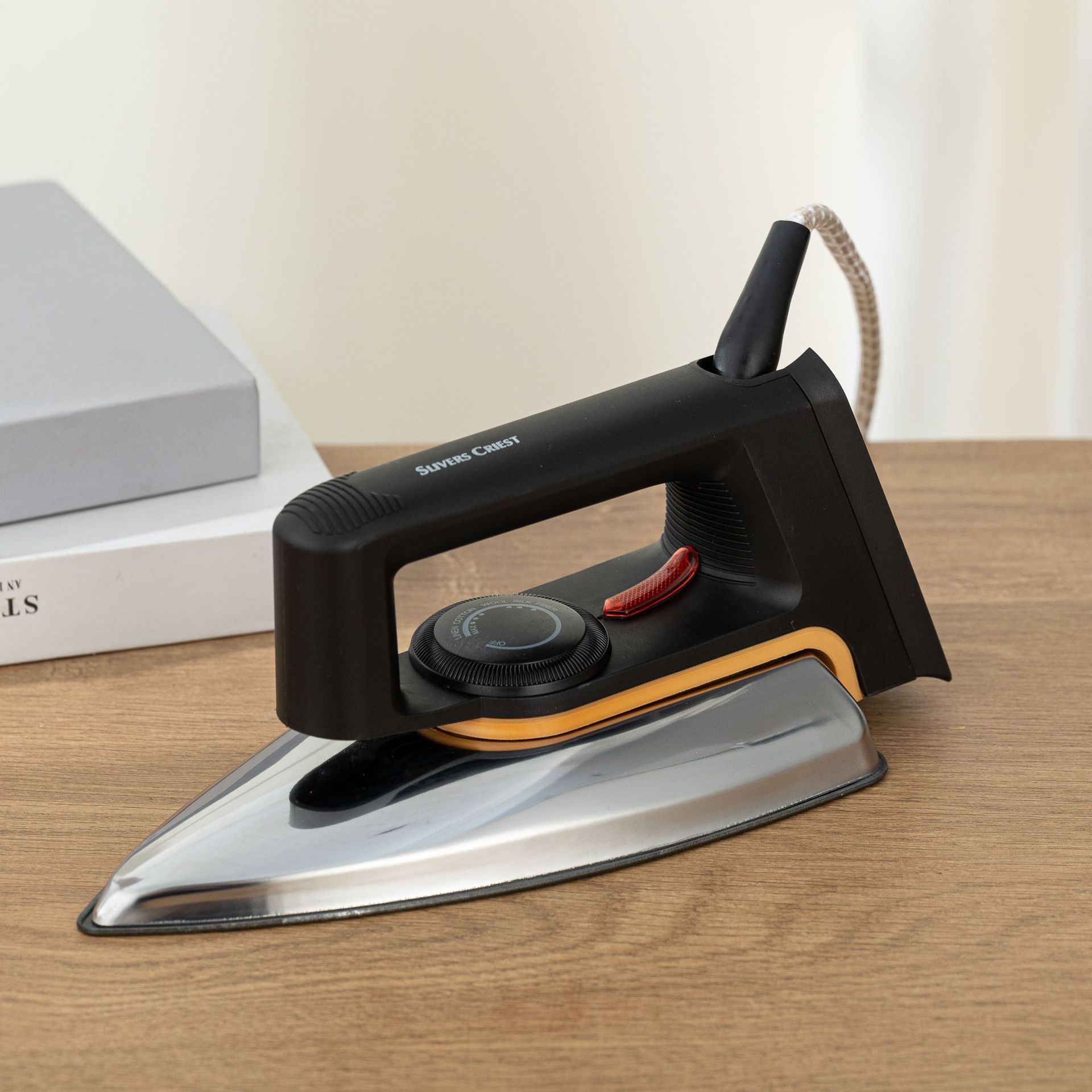 Foreign Trade English Color Box European Standard Electric Iron Household Iron Dormitory Electric Iron Handheld Clothes Electric Iron