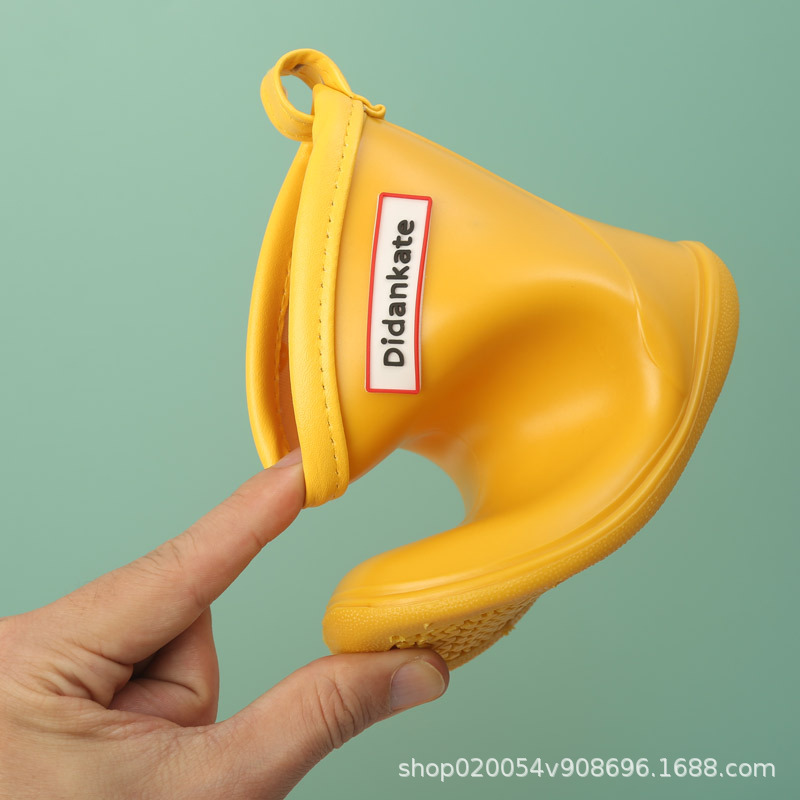 Children's Rain Boots Non-slip Japanese Solid Color Soft Girls Rain Boots 1-3 Years Old Boys' PVC One-piece Low Water Shoes