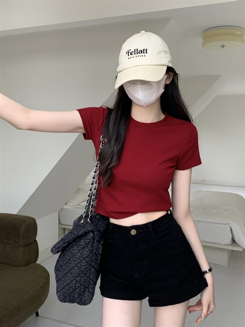 Cross-border bottoming slim-fit short-sleeved T-shirt for women Korean style new foreign trade ins slimming short fashion top for women Fashion Wholesale