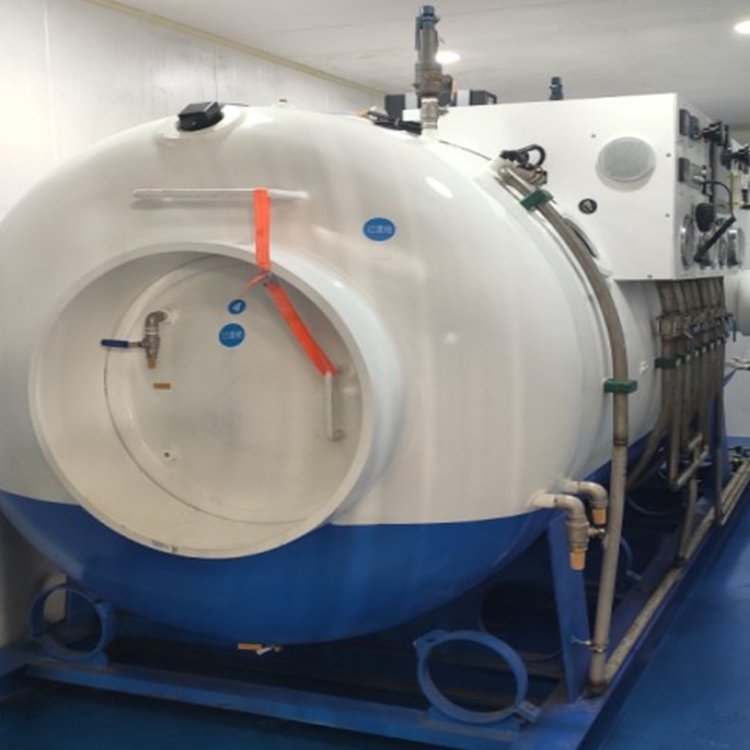 Water rescue oxygen-containing mixed gas diving decompression cabin module electrical control box control system