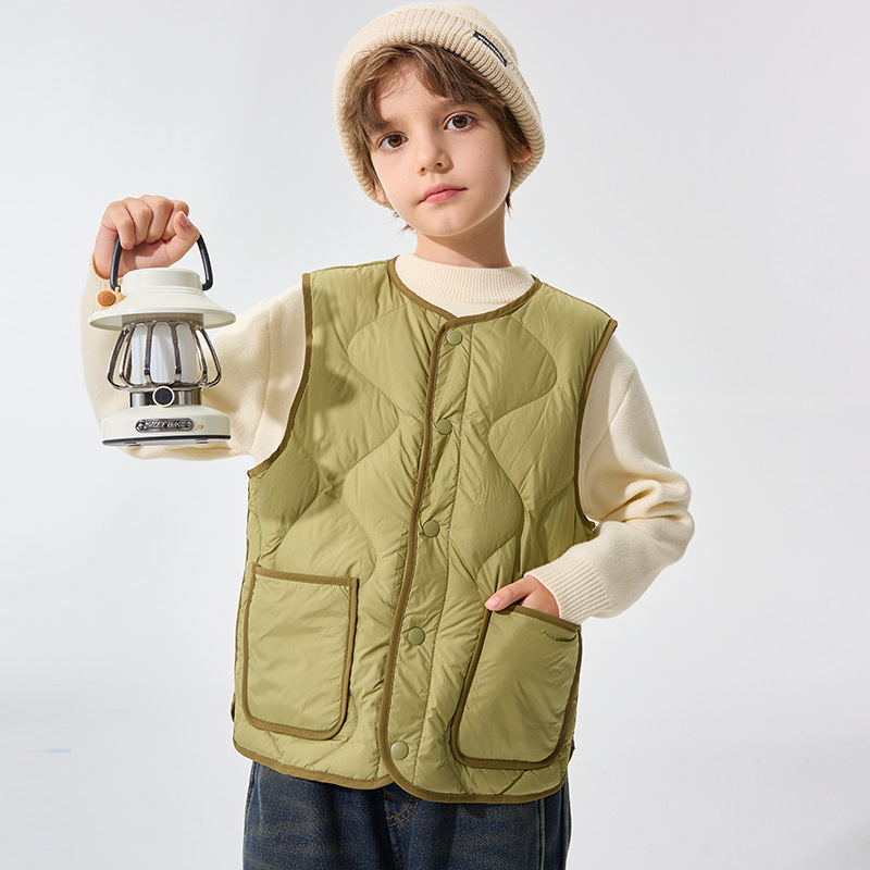Children's clothing 2024 large children's down vest for autumn and winter men's and women's children's baby light thin vest two-sided wear a generation of hair