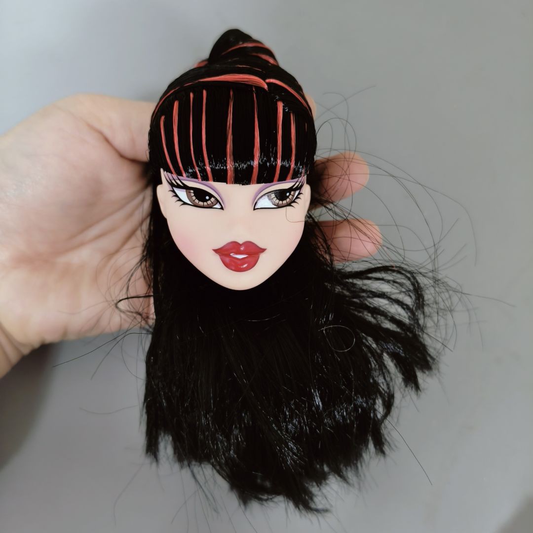Bulk doll head 6 points genuine foreign trade color hair a variety of cross-border Europe and the United States to change makeup
