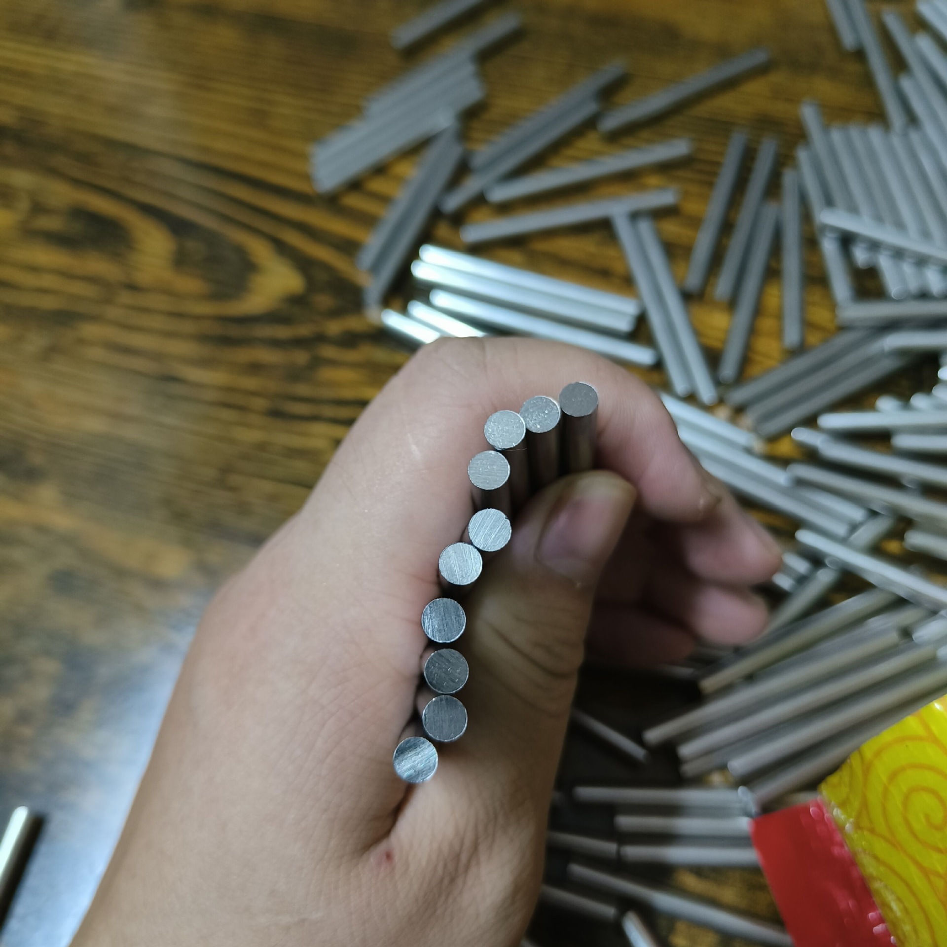 Stainless Steel Rod 304 Solid Round Rod Smooth Round 303 Stainless Steel Straight Round Rod 1 1.2 1.3 ---3Mm