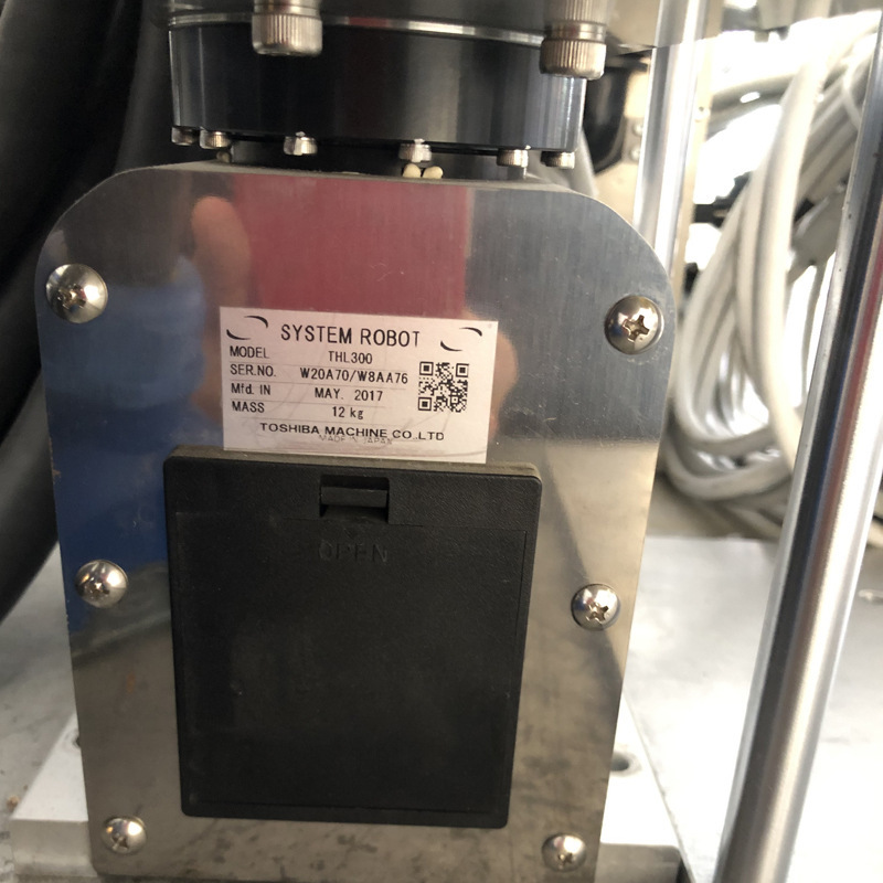 Second-Hand Spot Japanese Toshiba Thl-300 Four-Axis Robotic Arm Scara Horizontal Desktop Multi-Joint Robot