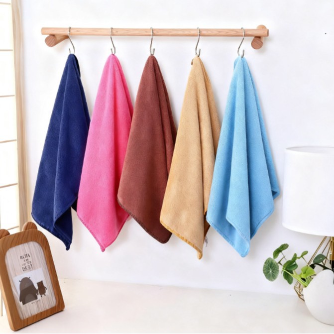 Оптовая микрофибровая маленькая квадратная салфетка утолщенная влагопоглощающая безворсовая кухонная тряпка для рук уборочная тряпка подарок