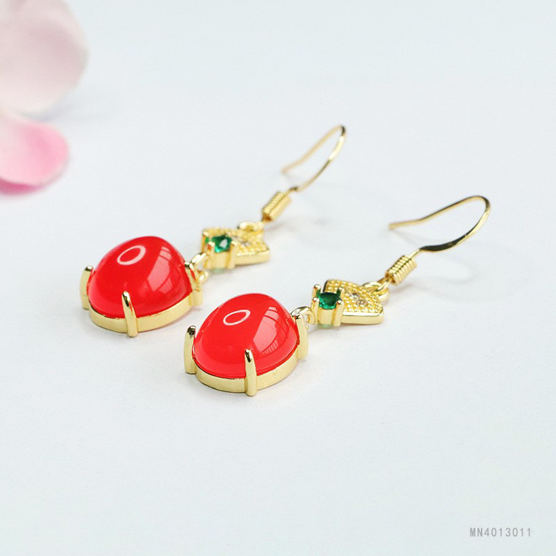 Yuyu ice green chalcedony ear red agate ear hook earrings women's new Chinese factory wholesale MN4013011