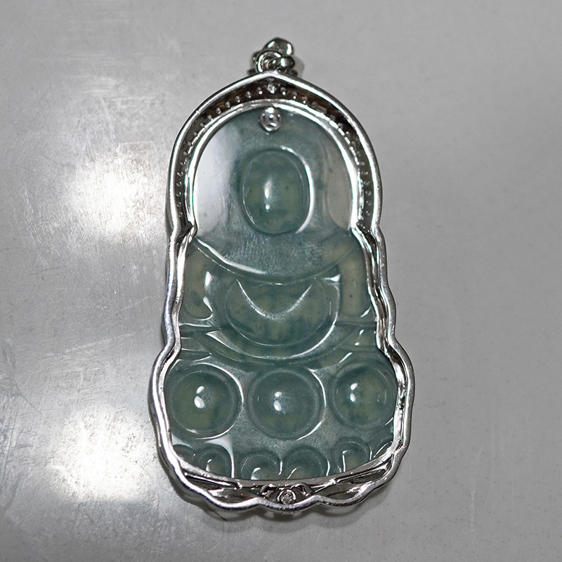 Platinum Pt950 Cultivated Diamond Jade Guanyin Inlaid Full Diamond Pendant