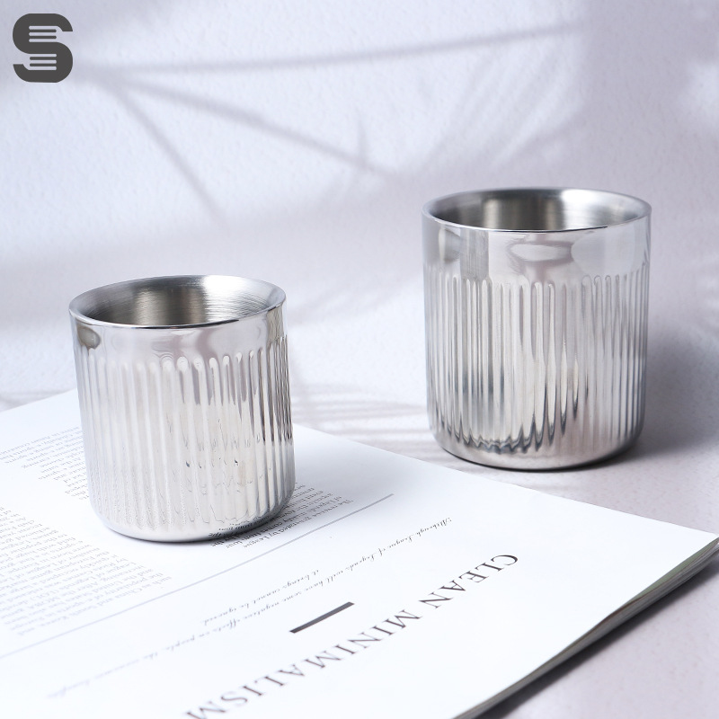 Экспортное качество, 304 нержавеющая сталь, полосатая пивная кружка, двойная изолированная чашка, стиль кемпинга, пикниковая чашка, холодный напиток, ресторанная чашка
