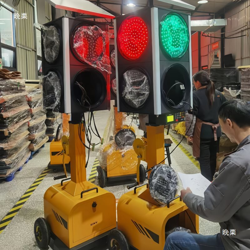 Heilongjiang Traffic Signal Traffic Light Mobile Solar Lift Temporary Warning Light Driving School Intersection Indication
