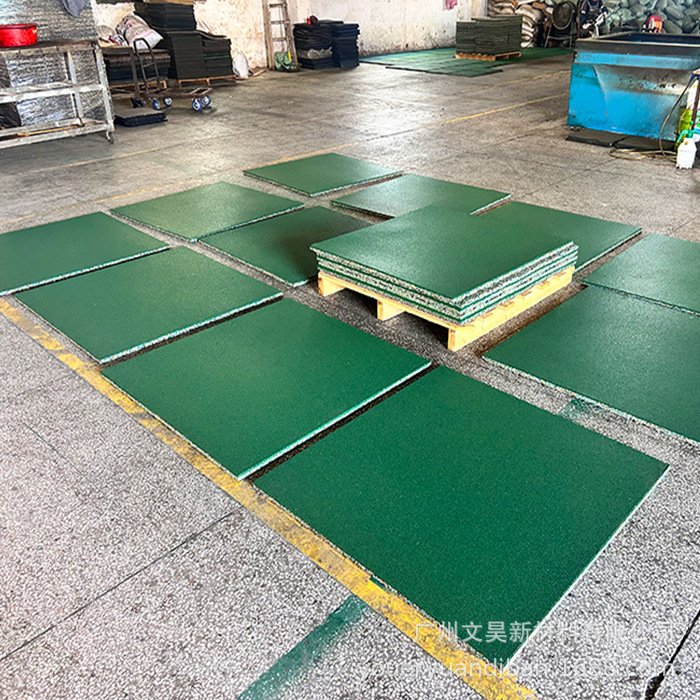 Резиновый коврик для улицы 500*500*40мм, противоскользящий, износостойкий, для небольших площадок