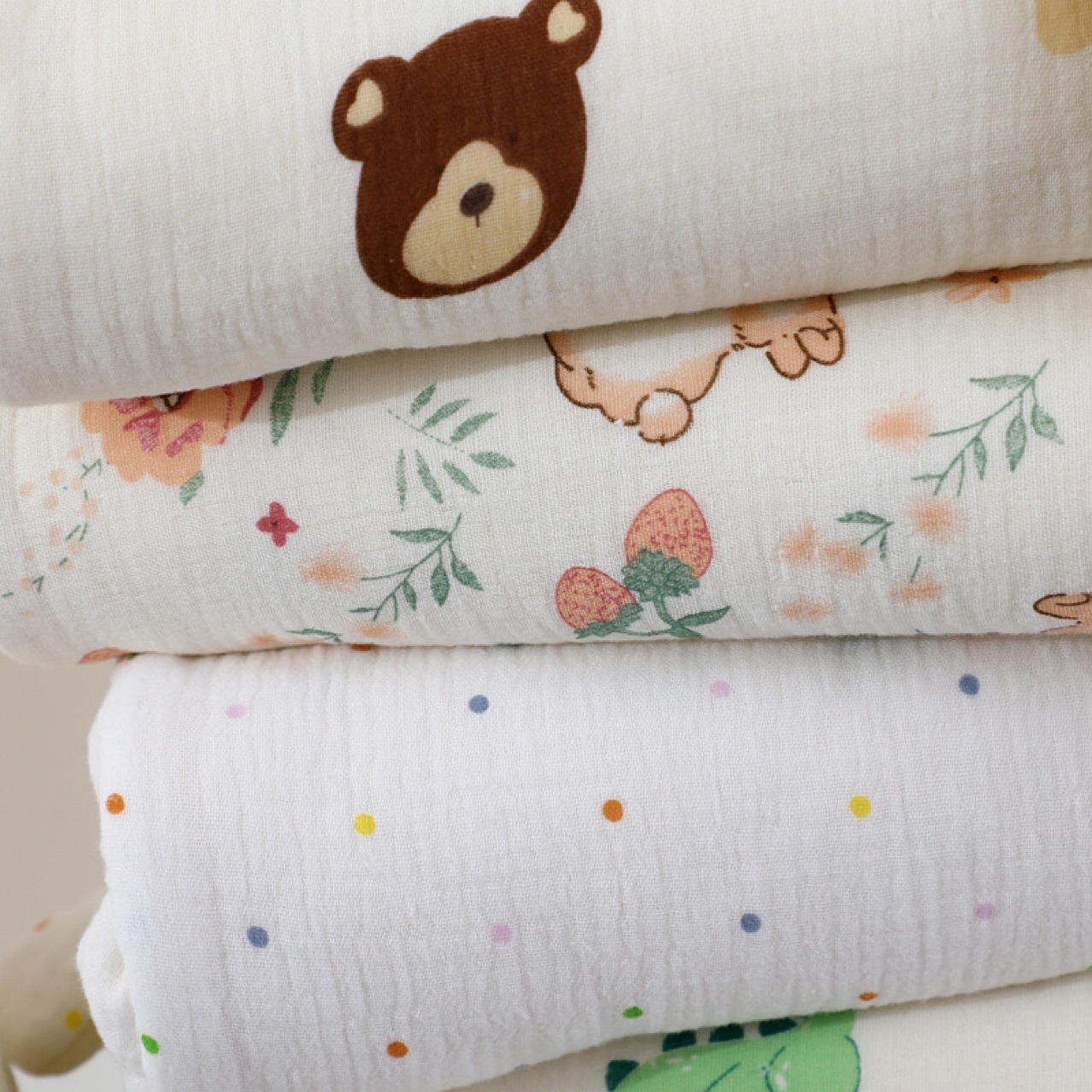 Wholesale Newborn Baby Delivery Room Cotton Quilt Baby Thickened Quilt Medium Thick Autumn and Winter Warm Wrapped Mother and Baby Supplies