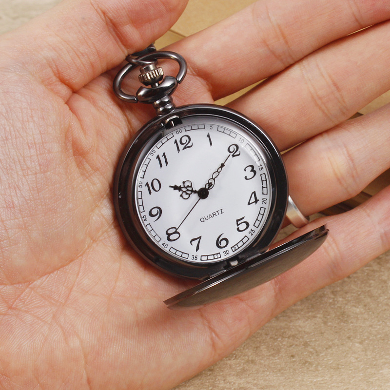 Retro Pocket Watch Flip Cover Bronze Nostalgic Classic Necklace Watch Commemorative Gift Pendant Quartz Hanging Watch Foreign Trade Manufacturer