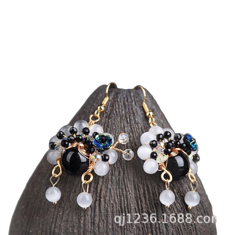 Sword Horse Dan Accessories Retro Tang Suit Hanfu Accessories Peking Opera Facial Face Hua Dan Earrings Cat's Eye Jewelry Bride Antique