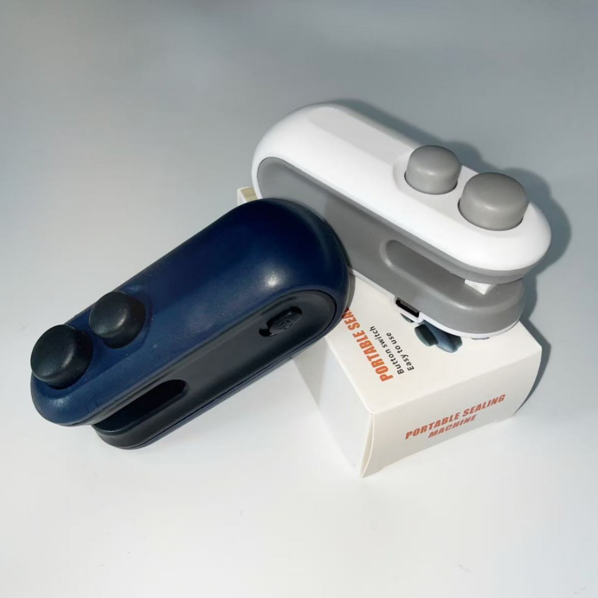 Cross-Border Popular Mini Sealing Machine, Dual-Purpose Cutting and Sealing Buttons, Easy to Prevent Hand Injuries, Snack Preservation Sealing Machine, Direct Sales