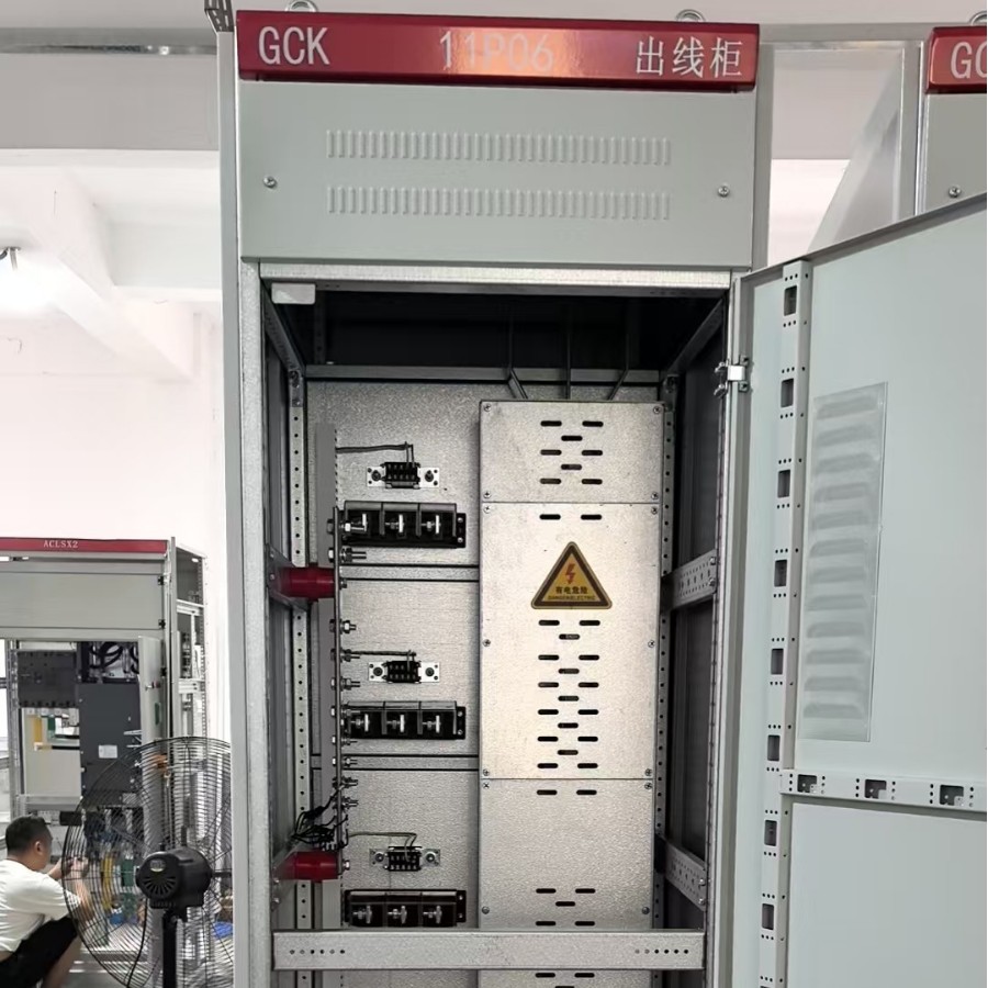 Ggd Low-Voltage Distribution Cabinet Drawer-Type Inlet and Outlet Cabinet Mns Switch Cabinet Low-Voltage Complete Set Gcs Capacitor Compensation Cabinet