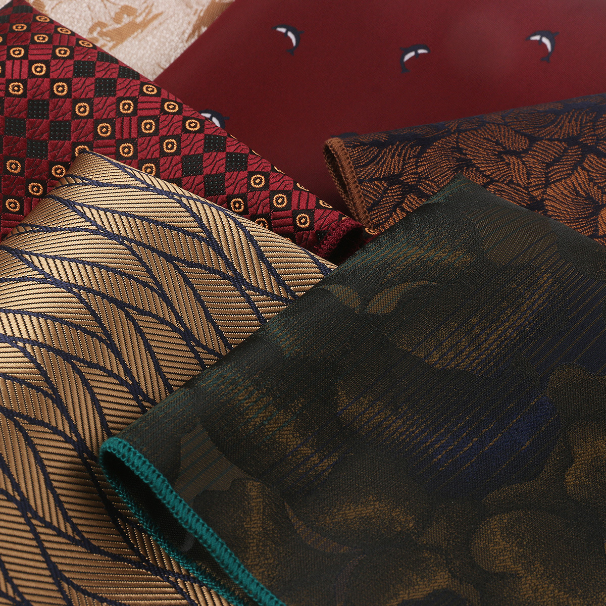 Men's Suit Small Square Scarf Factory Wholesale Fashion Polyester Trendy Accessories Retro Embroidered Pattern Pocket Scarf Men's Clothing